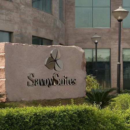 Savoy Suites Grander Noida Exterior foto